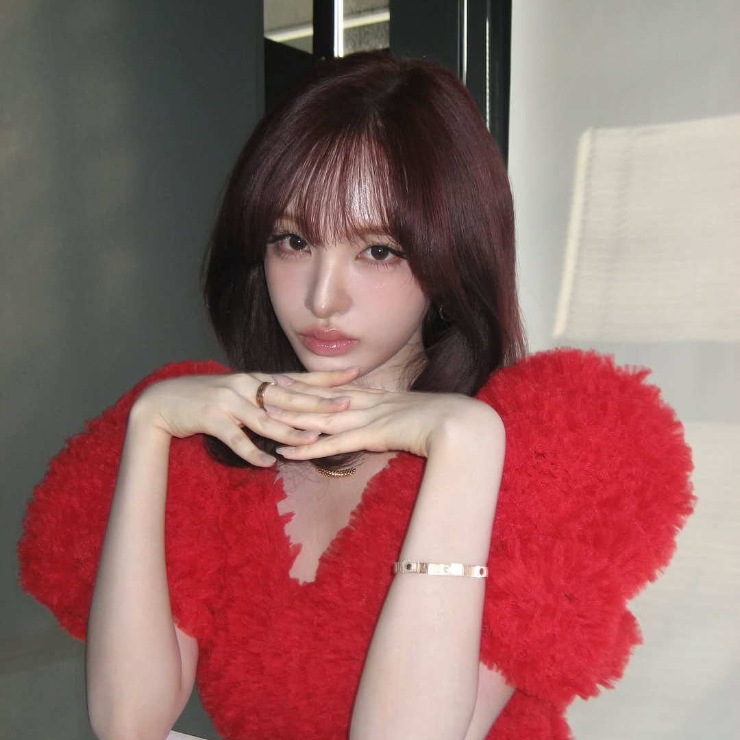 IVE의 비하인드 컷