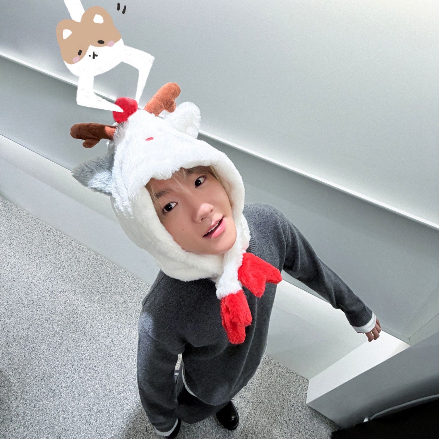 백현 (EXO)의 비하인드 컷