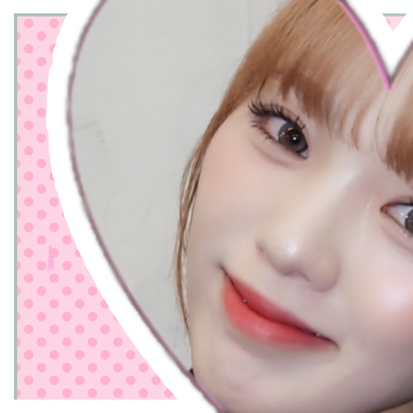 Behind-the-scenes cut of Rio (NiziU)