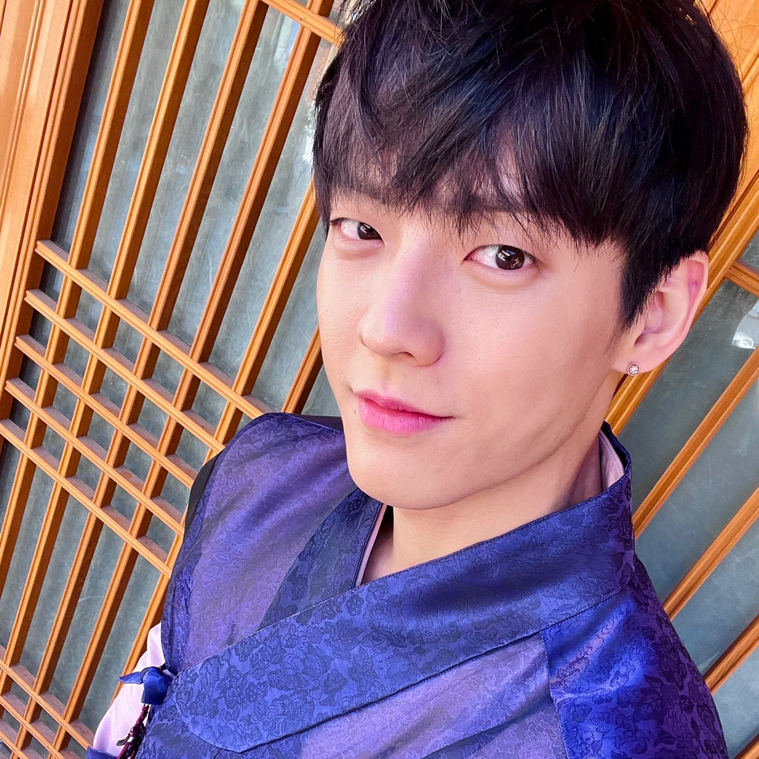 李旼赫 (BTOB)的最新照片
