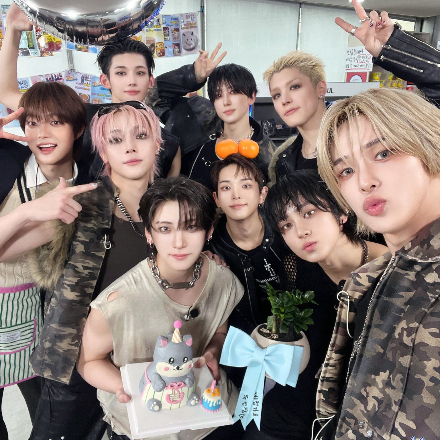 Recent activity shot of EJ (&TEAM)