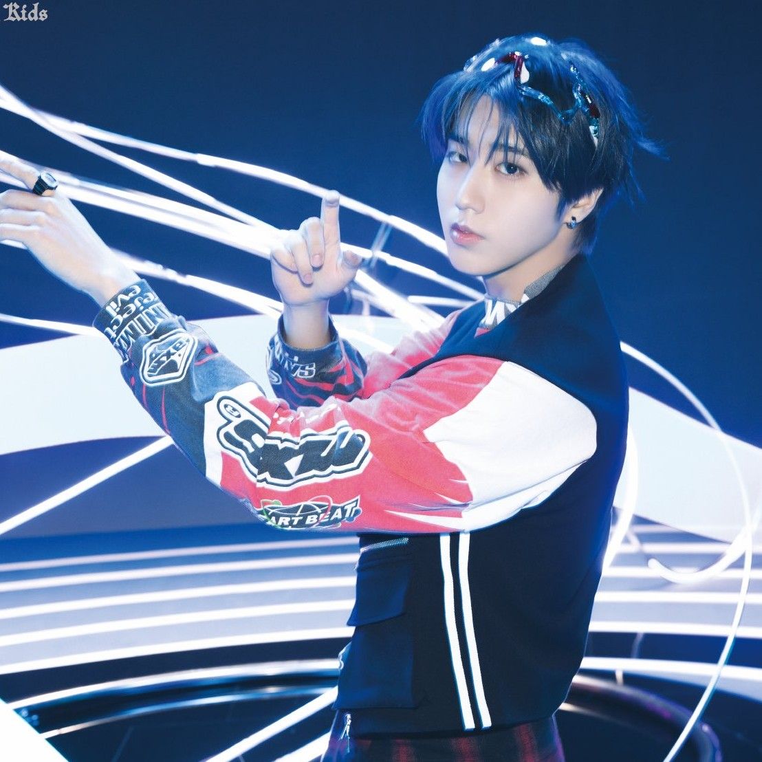 Behind-the-scenes cut of HAN (Stray Kids)