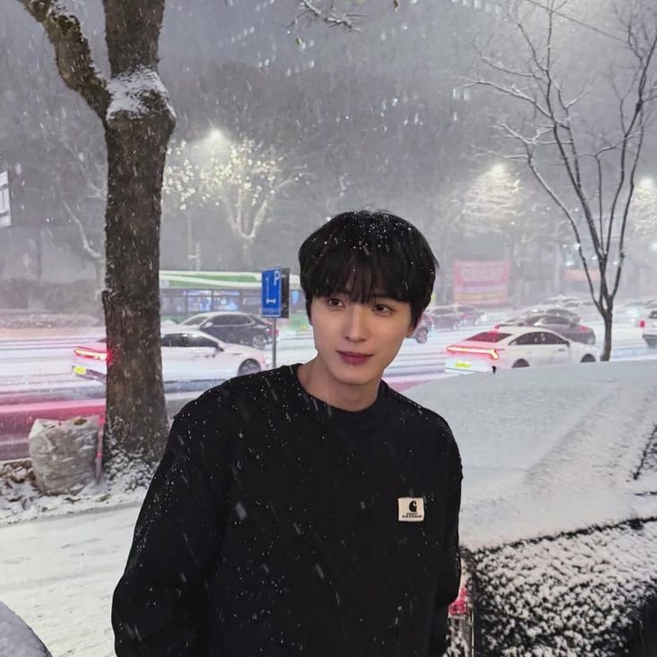 A moment captured by Yonghee (CIX)'s fan