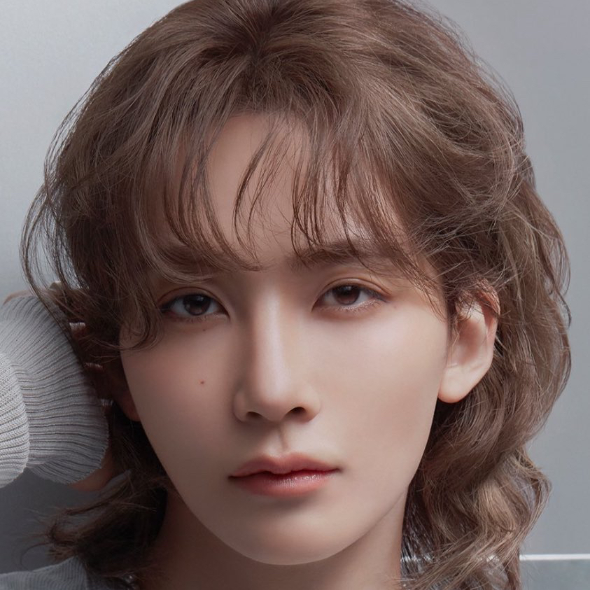 Latest photo of Jeonghan (SEVENTEEN)