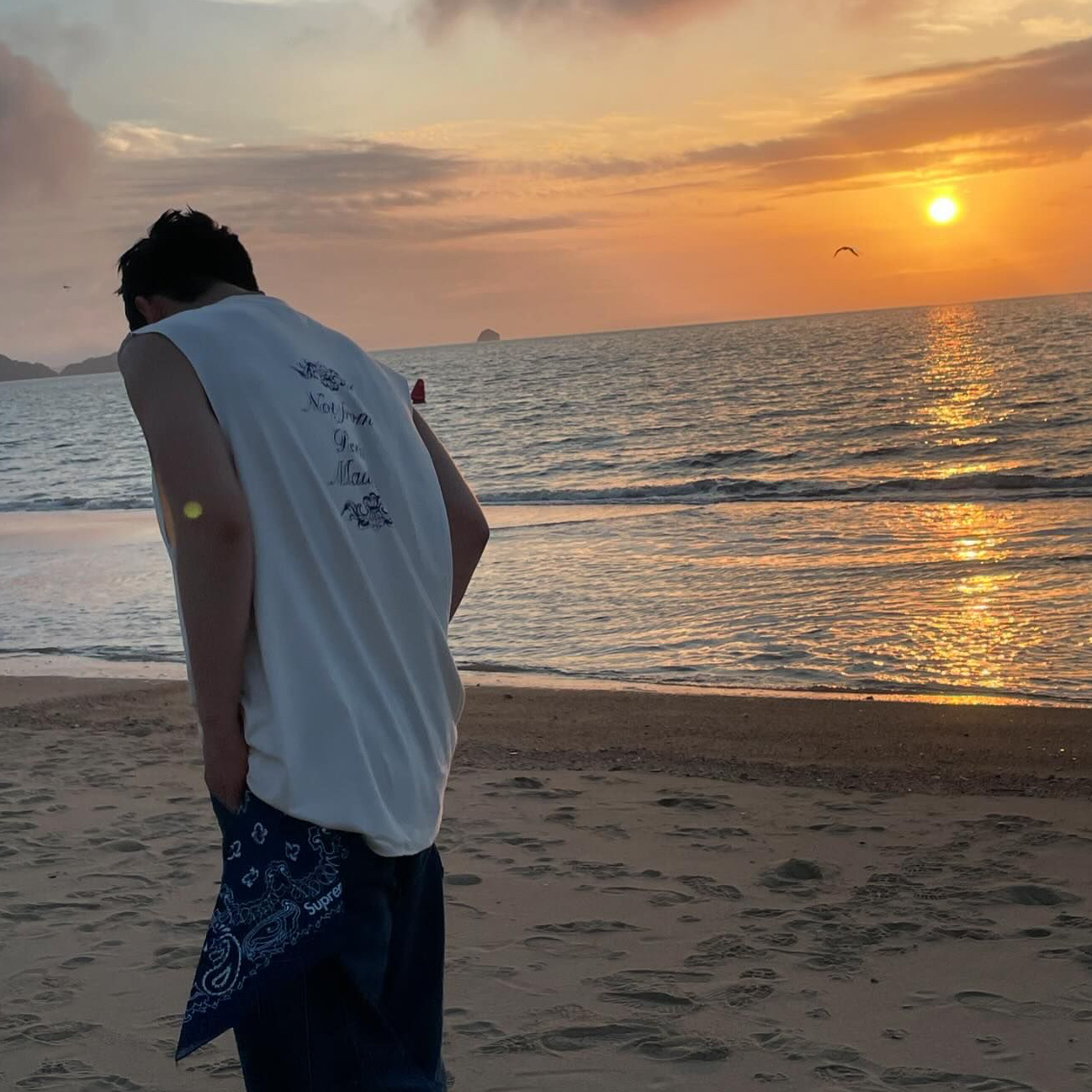A moment captured by Kim Yohan (WEi)'s fan