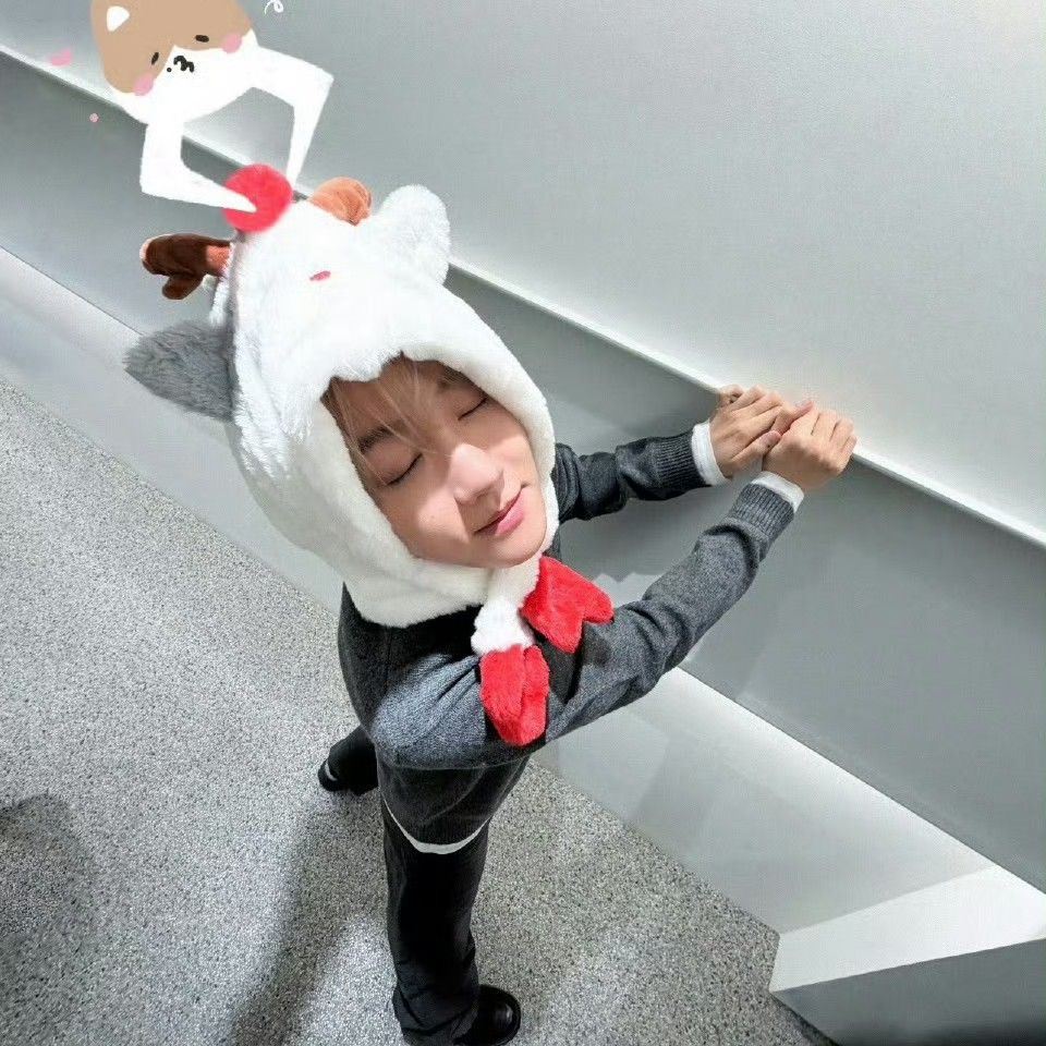 백현 (EXO)의 비하인드 컷