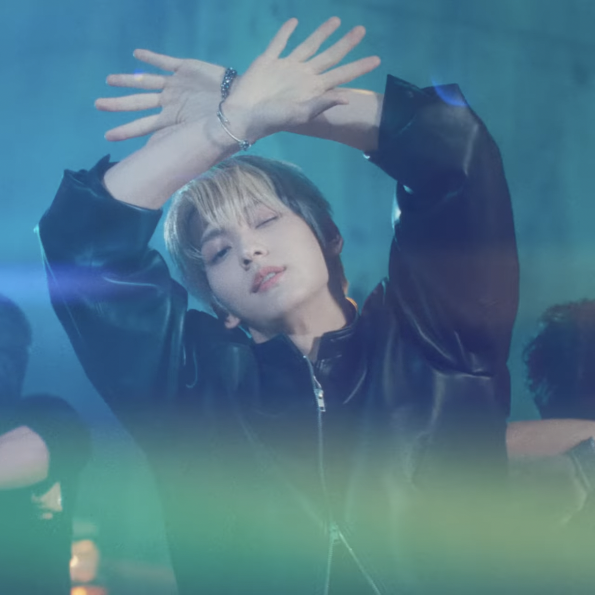 Behind-the-scenes cut of TOMORROW X TOGETHER