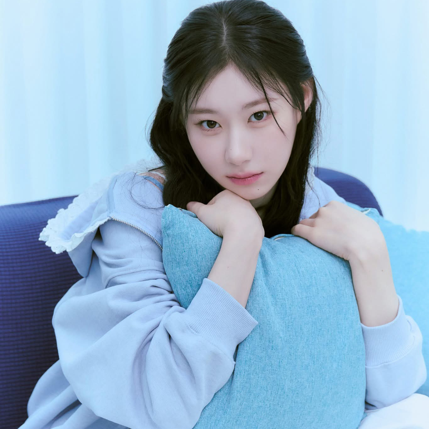 Latest photo of Chaeryeong (ITZY)