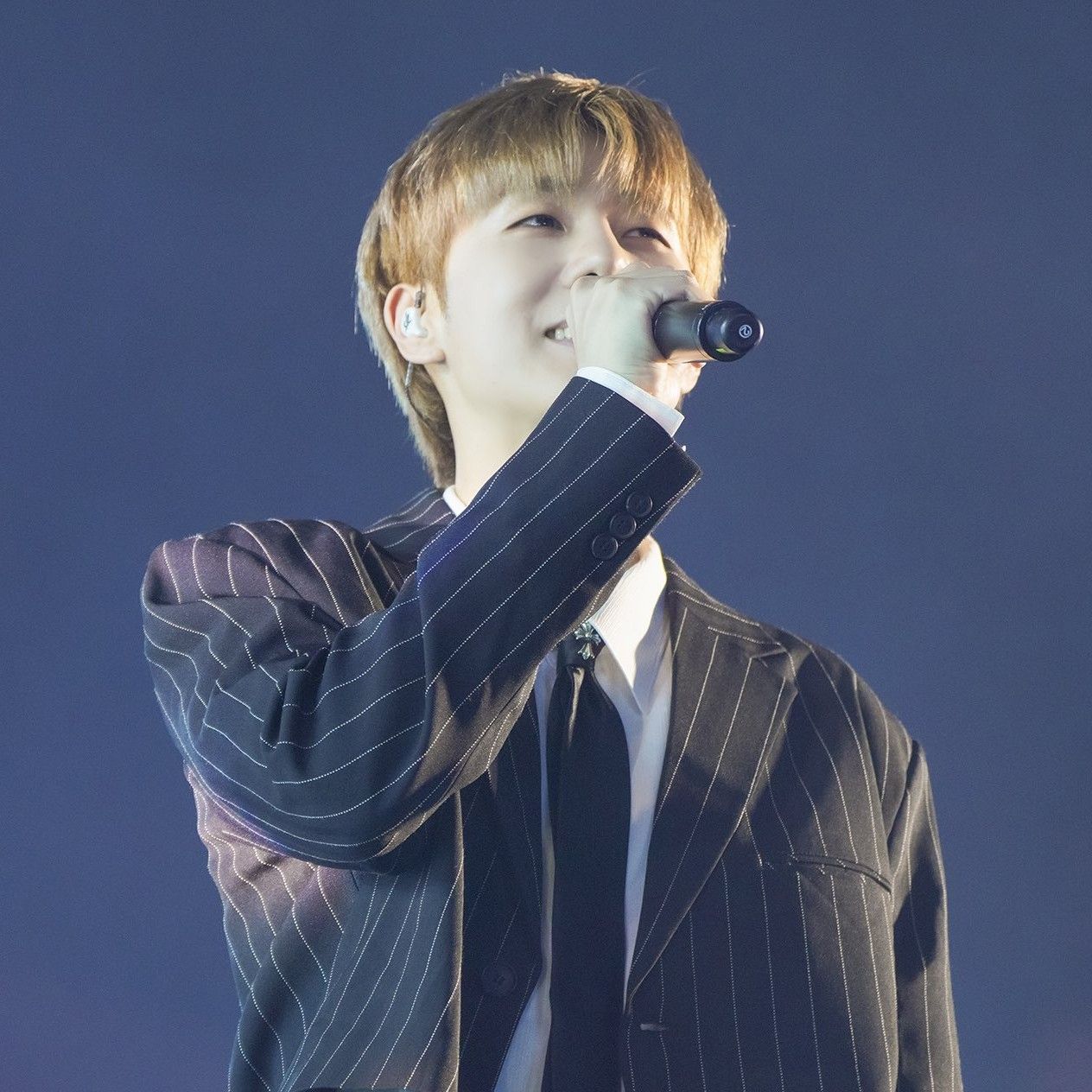 Recent activity shot of Sungkyu (INFINITE)