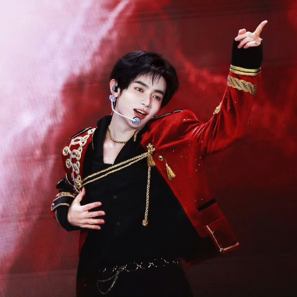 ジャン・ハオ (ZEROBASEONE)の最近の活動写真