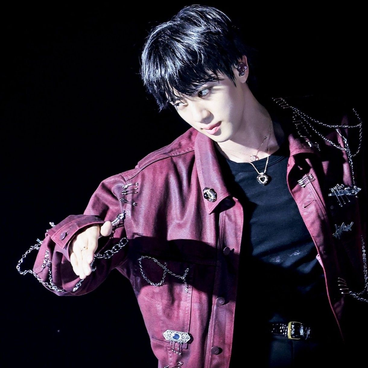 Foto aktivitas terbaru Jin (BTS)