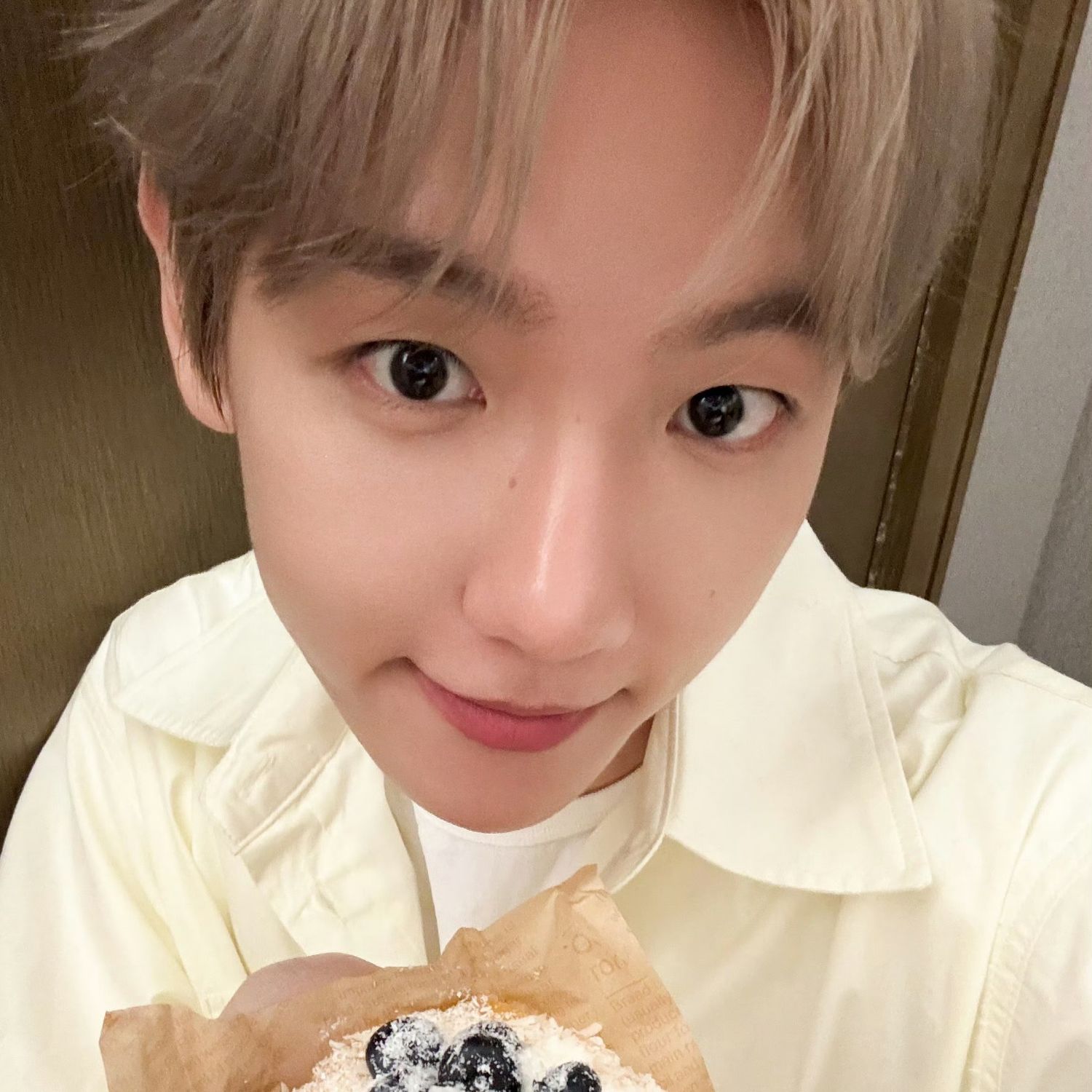 Momen yang diabadikan oleh penggemar Baekhyun (EXO)