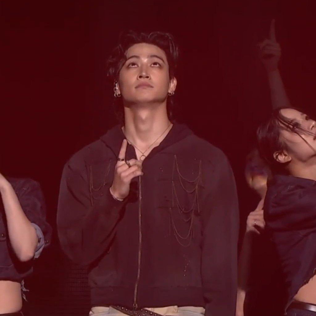 A moment captured by JAY B (GOT7)'s fan