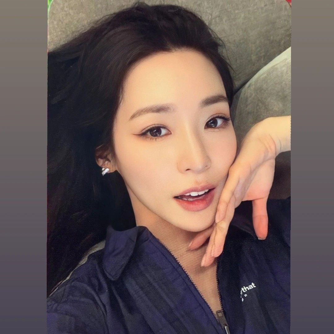 Behind-the-scenes cut of Tiffany Young (Girls' Generation)