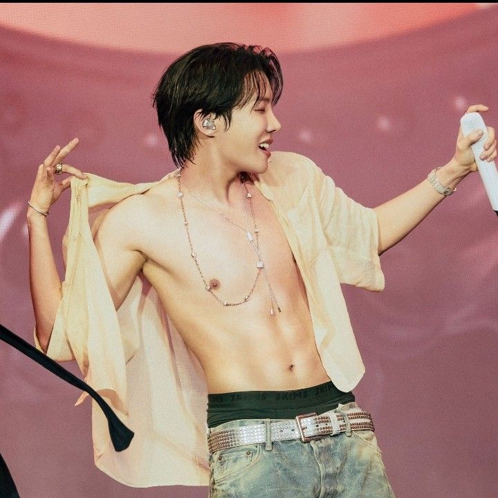 A moment captured by j-hope (BTS)'s fan
