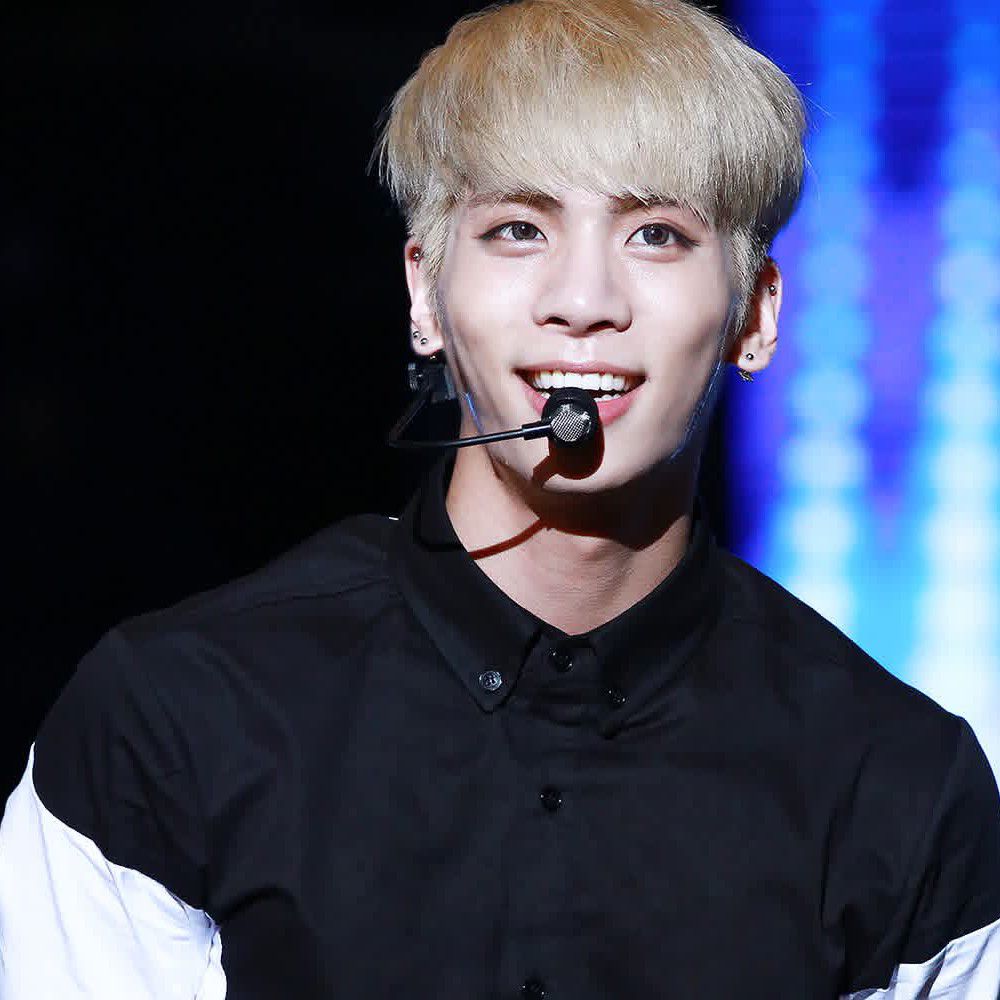 Recent activity shot of Jonghyun (SHINee)