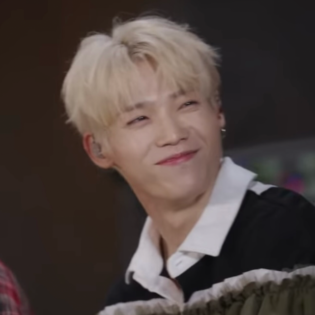 Recent activity shot of Kimura Masaya (INI)