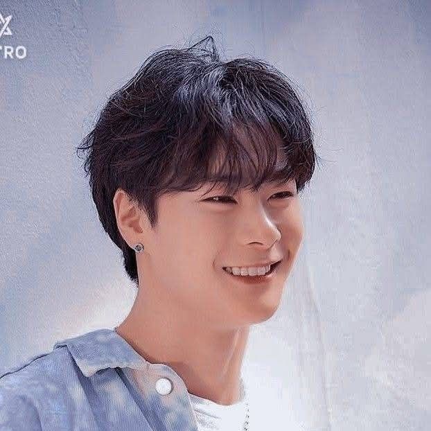 Latest photo of Moonbin (ASTRO)
