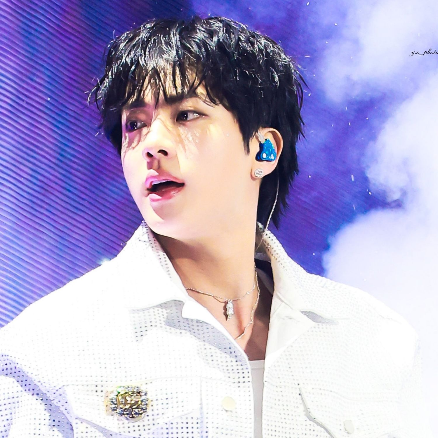 Momen yang diabadikan oleh penggemar Jin (BTS)