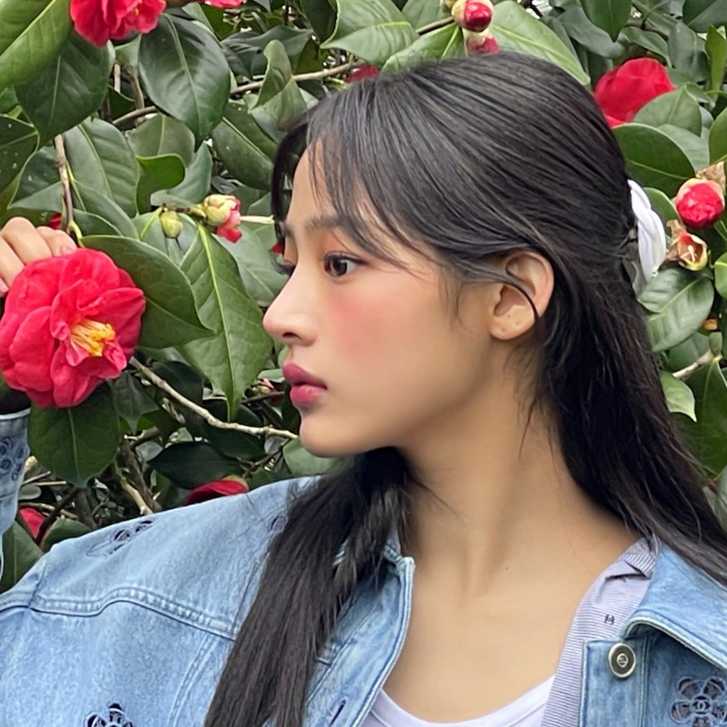 Recent activity shot of Minji (NewJeans)