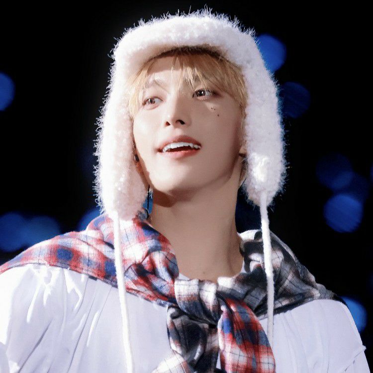 Latest photo of DK (SEVENTEEN)