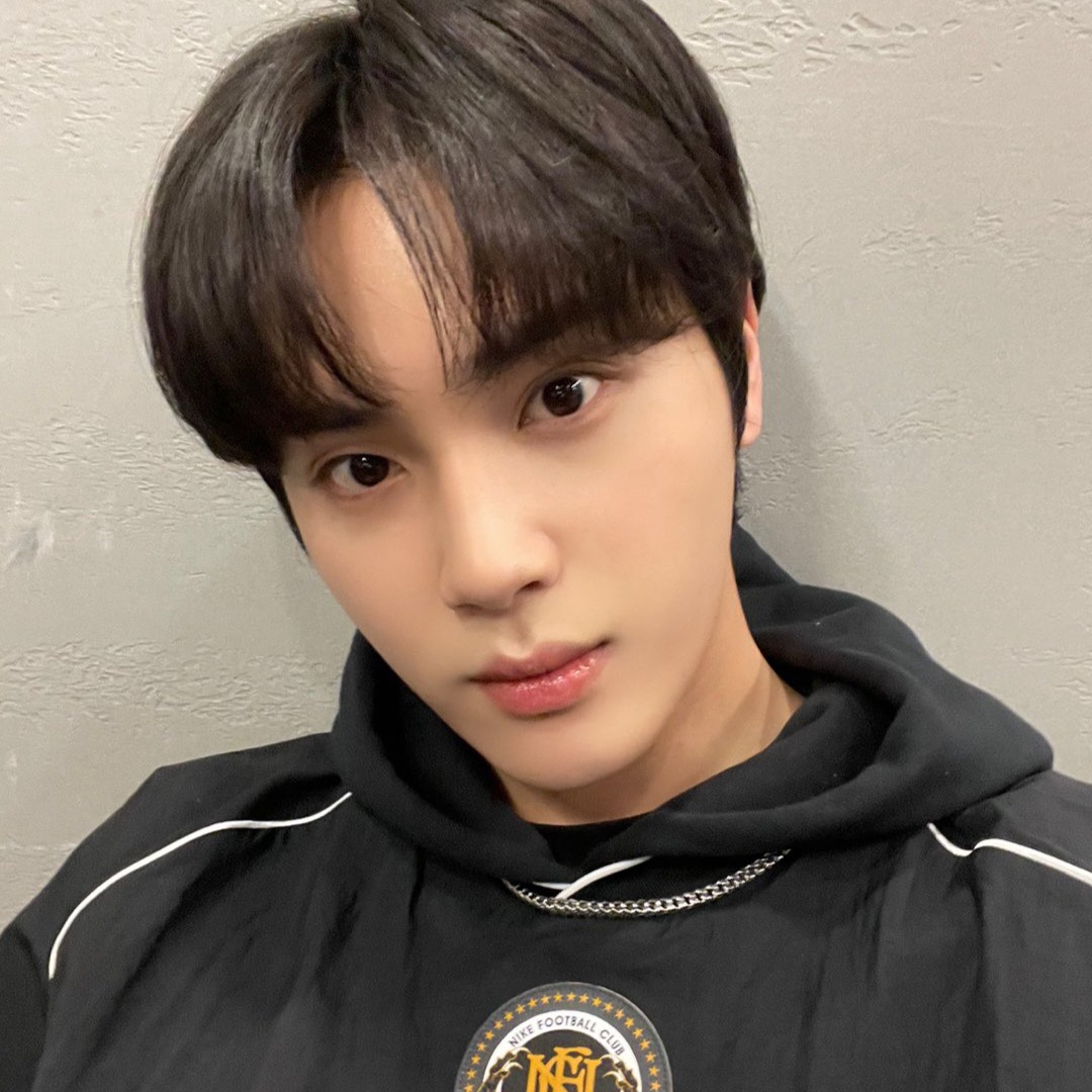 Recent activity shot of Ju Haknyeon