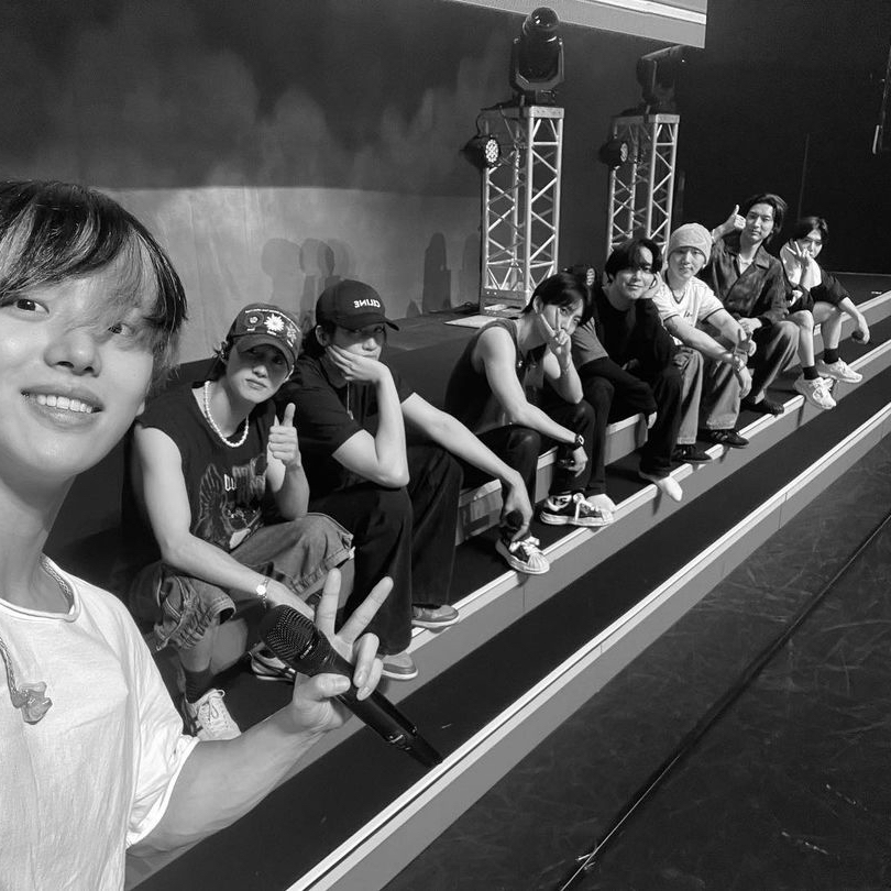 Latest photo of PENTAGON