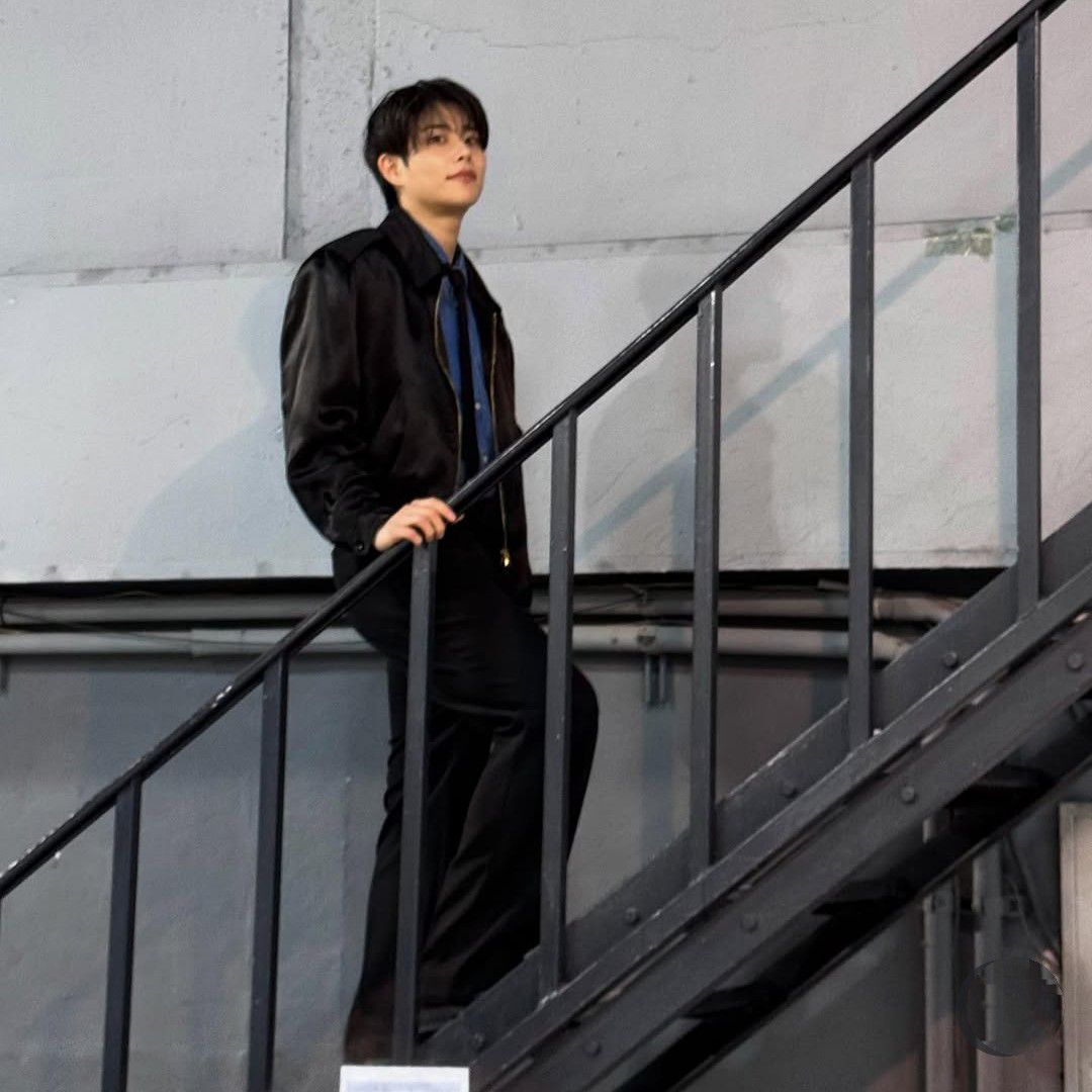 A moment captured by MJ (ASTRO)'s fan