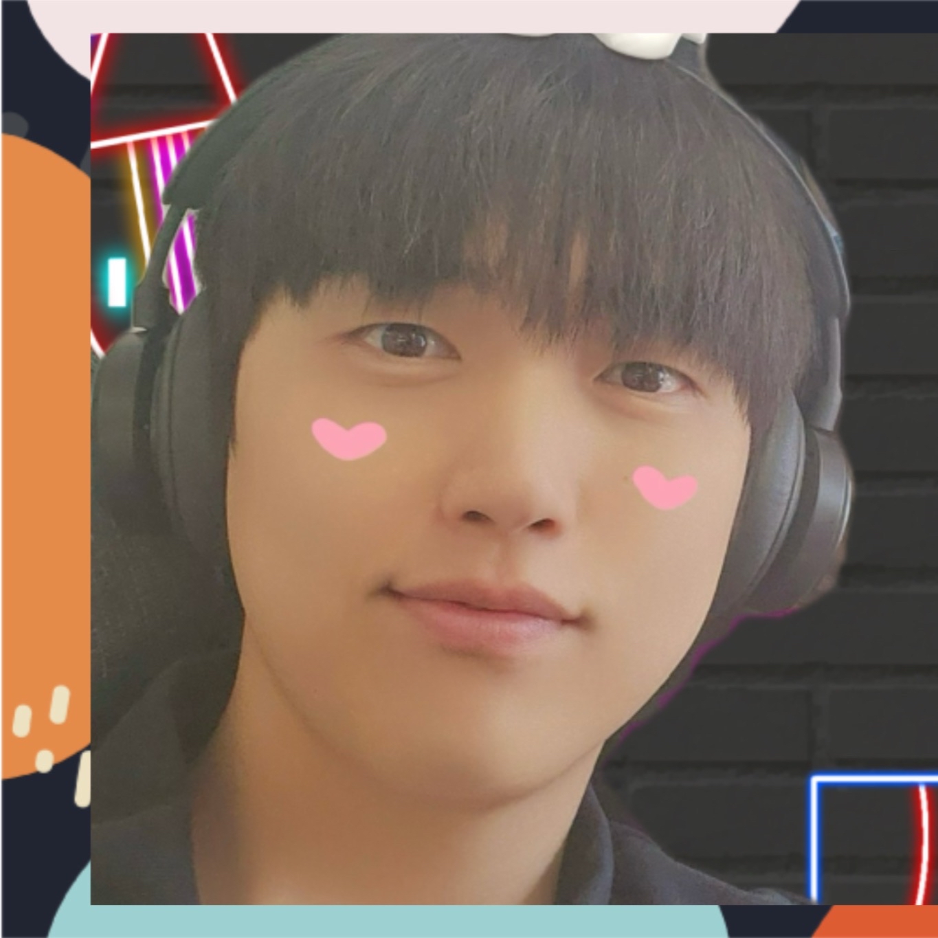 A moment captured by Sandeul (B1A4)'s fan