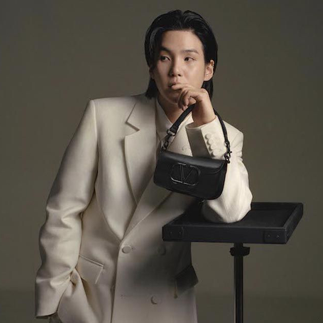 Behind-the-scenes cut of SUGA (BTS)