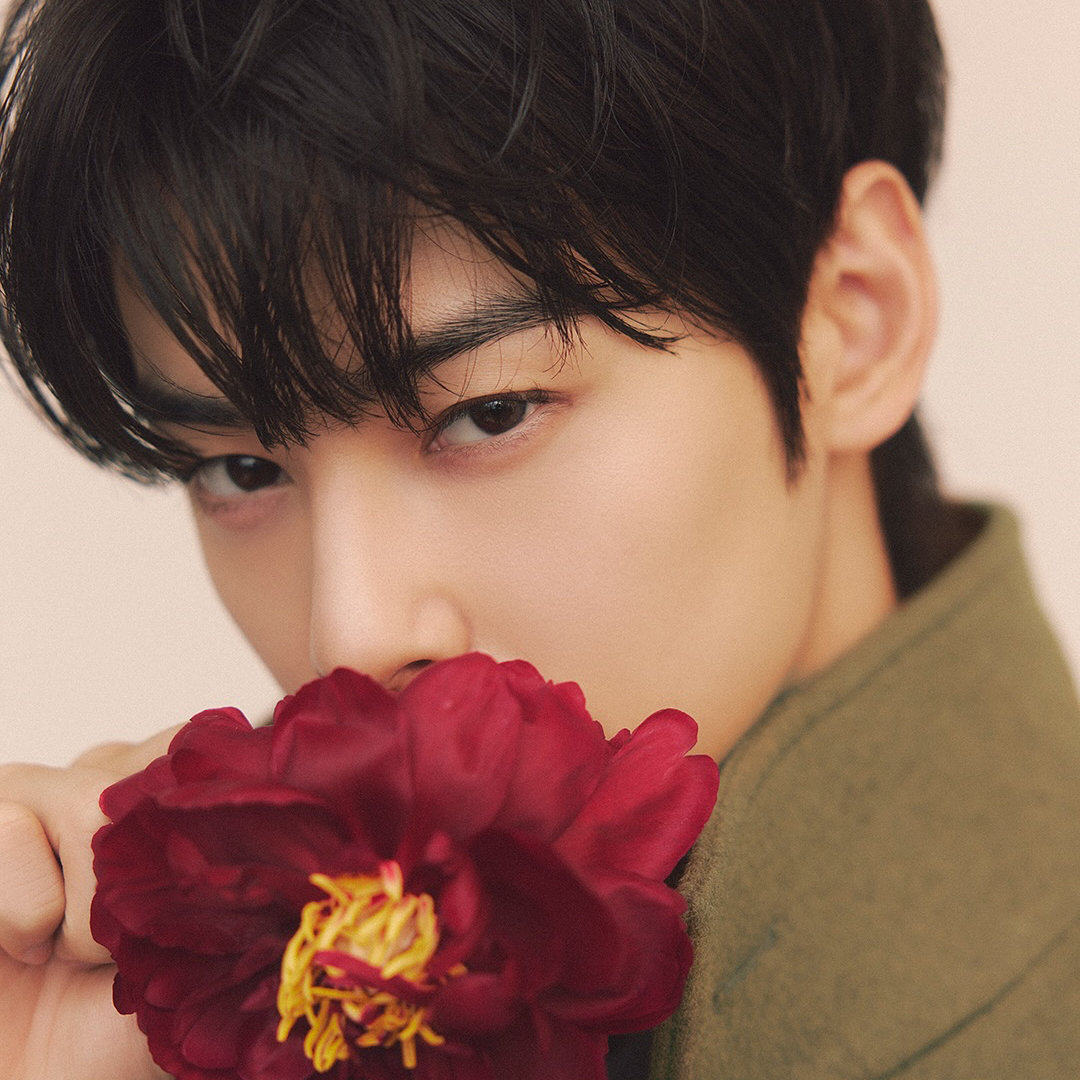 Latest photo of Eunwoo (ASTRO)