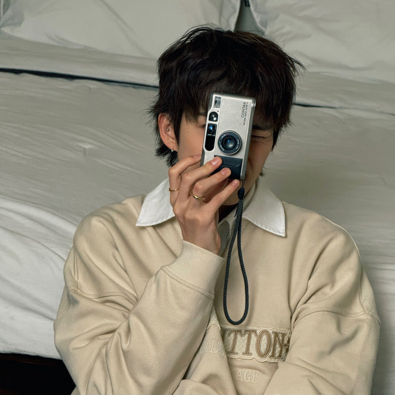 Behind-the-scenes cut of TREASURE