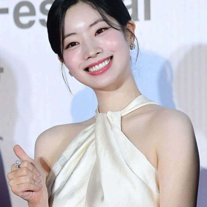 ダヒョン (TWICE)の舞台裏ショット