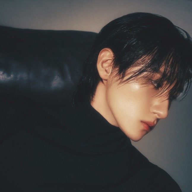 A moment captured by MONSTA X's fan