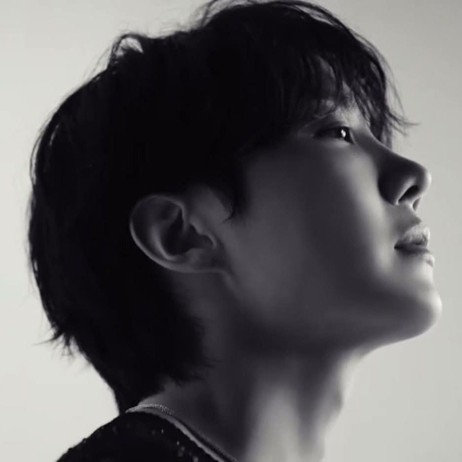 Latest photo of j-hope (BTS)