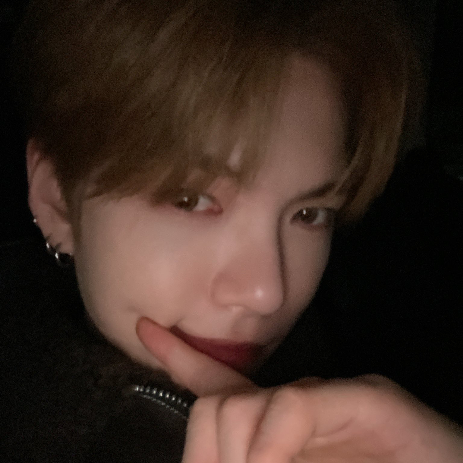 Recent activity shot of Gyehyeon (VERIVERY)