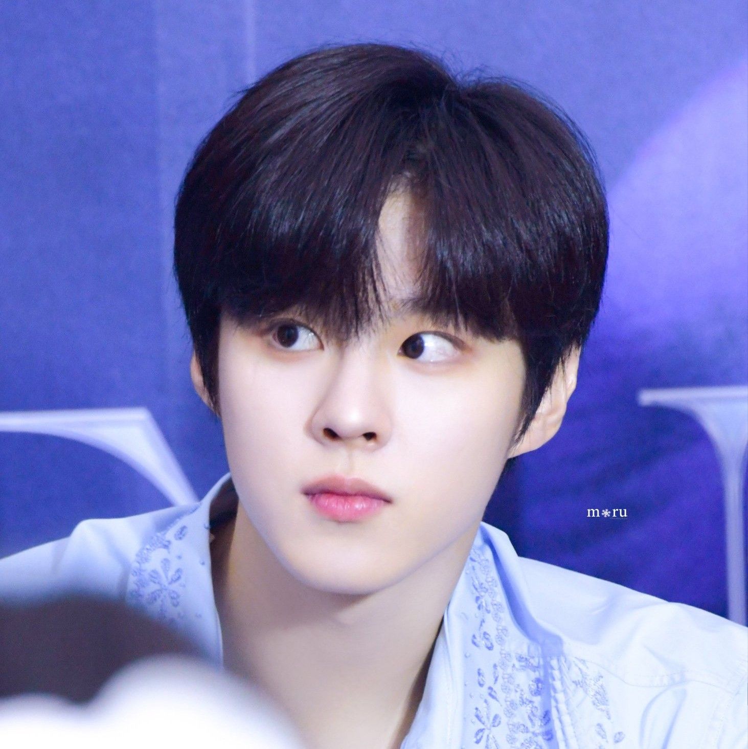 Behind-the-scenes cut of Kim Wooseok