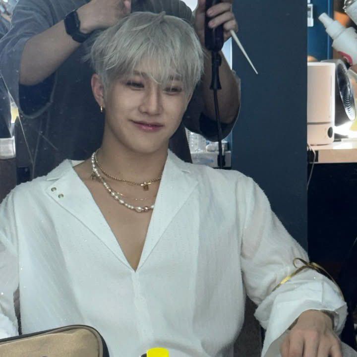 A moment captured by Jinjin (ASTRO)'s fan