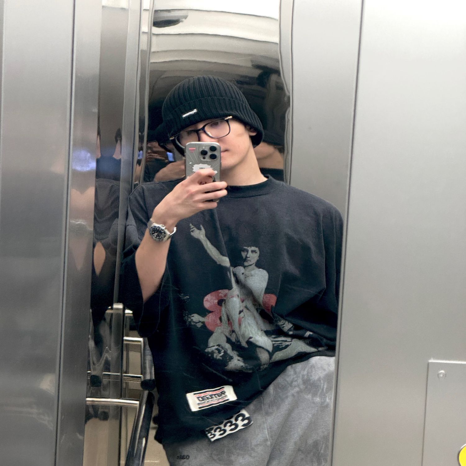 Latest photo of Wonwoo (SEVENTEEN)