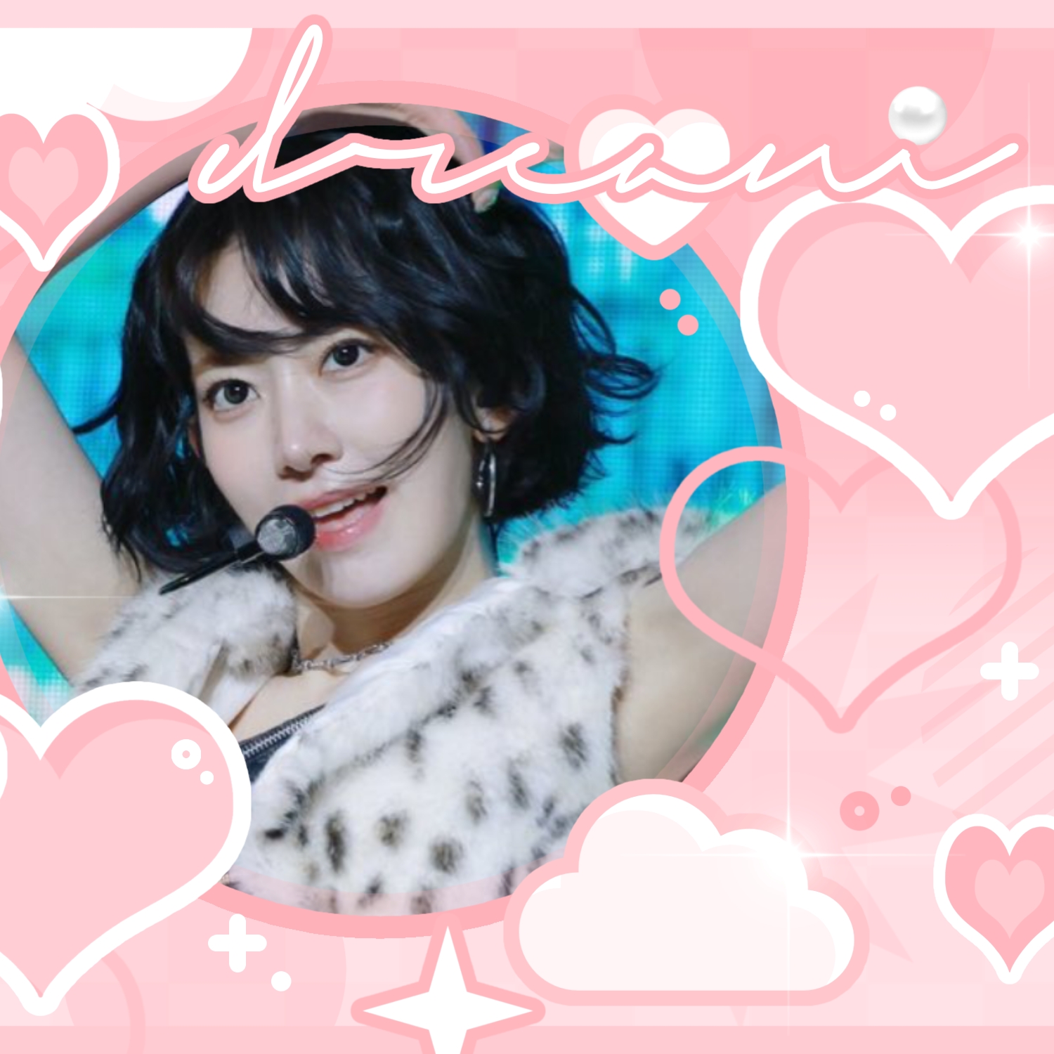 Latest photo of Sakura (LE SSERAFIM)