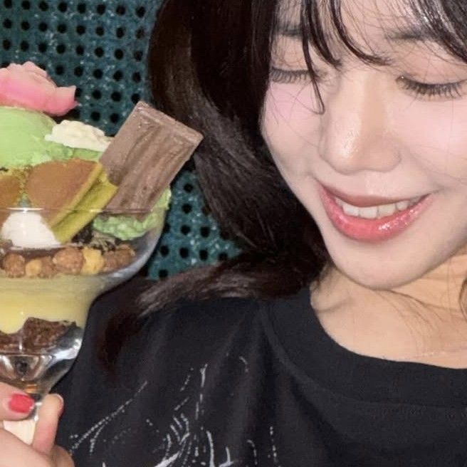 Latest photo of Kim Namjoo (Apink)