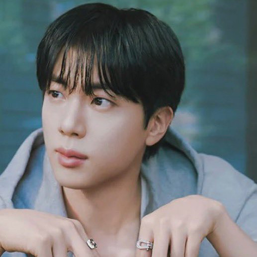 진 (방탄소년단)의 최신 사진