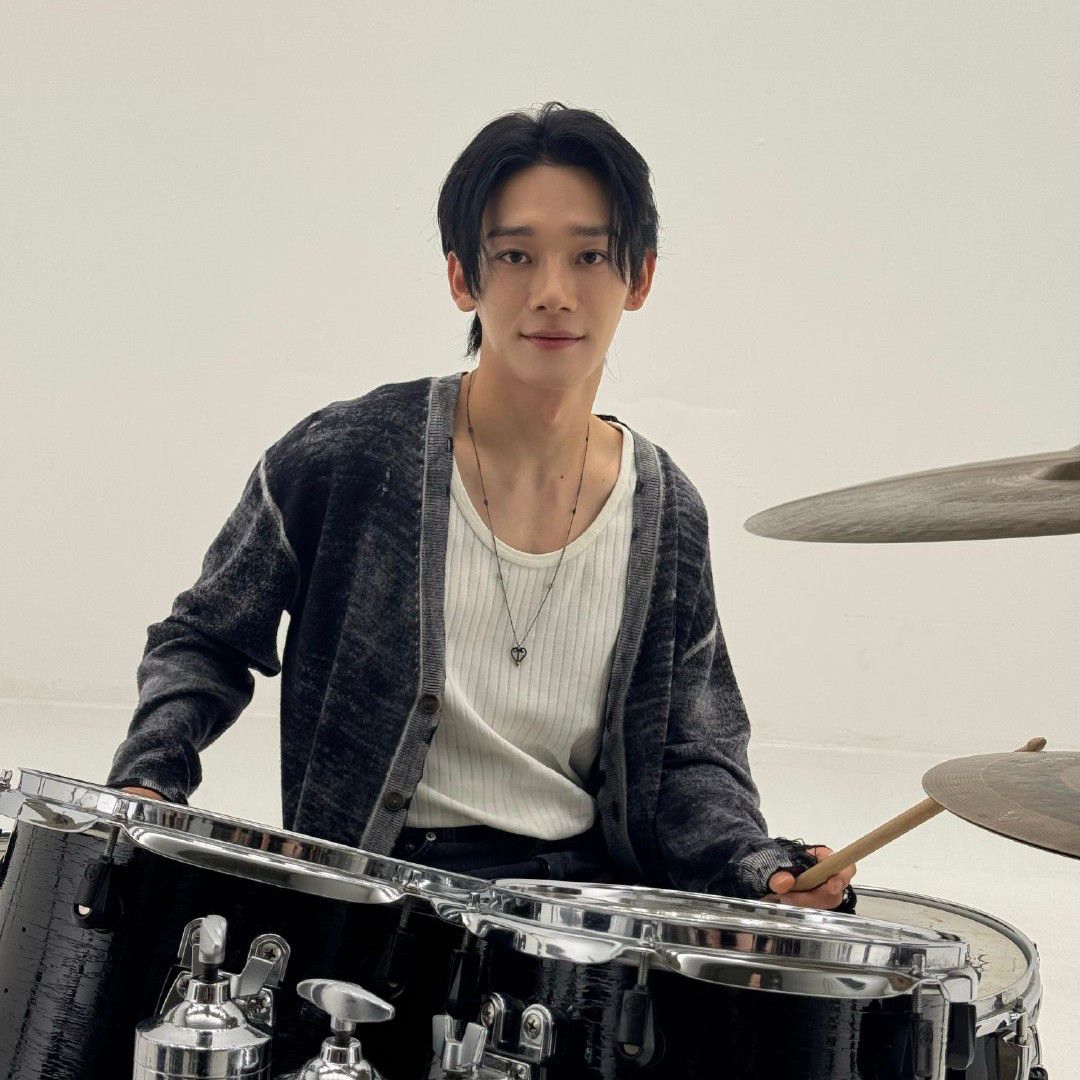 Recent activity shot of Chen (EXO)