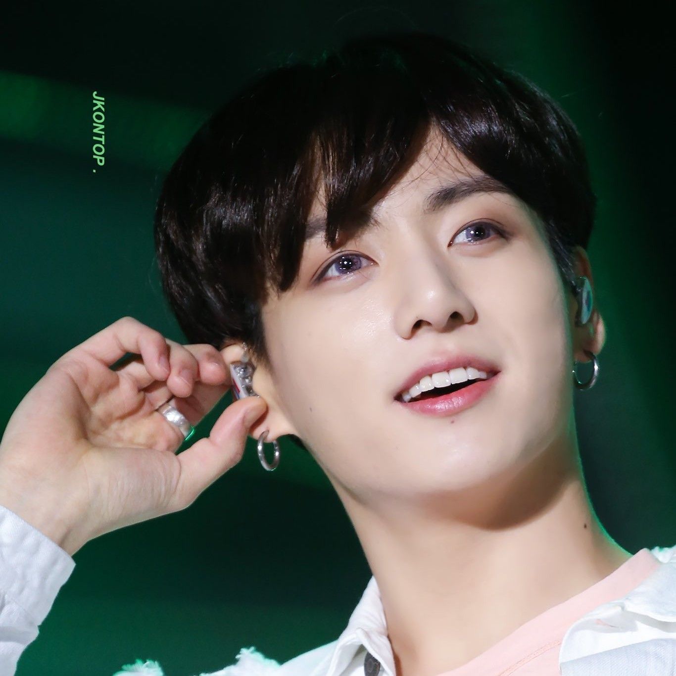 A moment captured by Jungkook (BTS)'s fan
