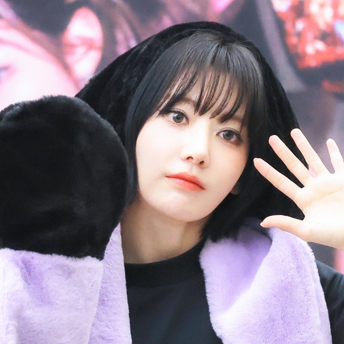 Behind-the-scenes cut of Sakura (LE SSERAFIM)