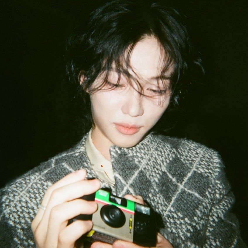 Behind-the-scenes cut of Felix (Stray Kids)
