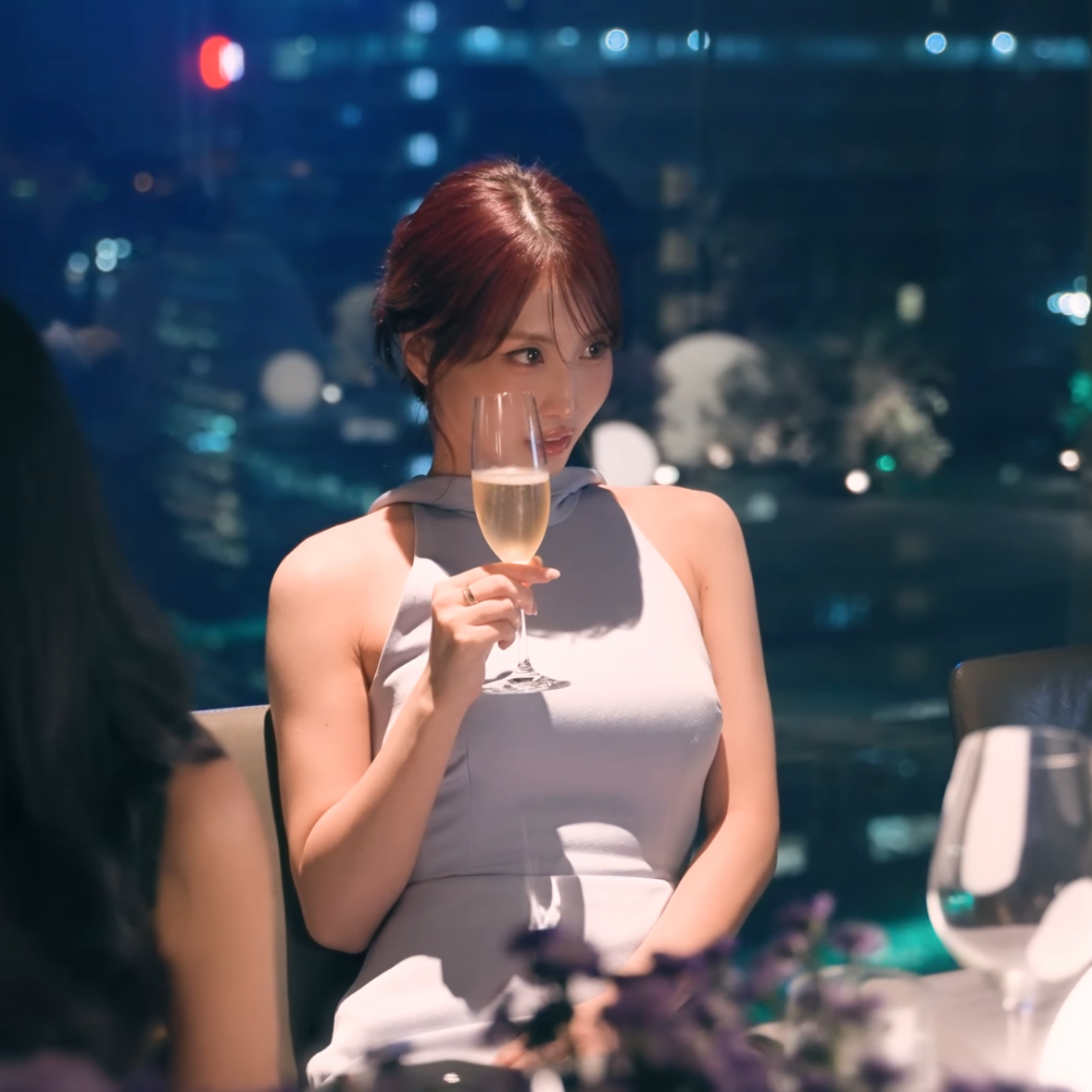 Behind-the-scenes cut of Momo (TWICE)