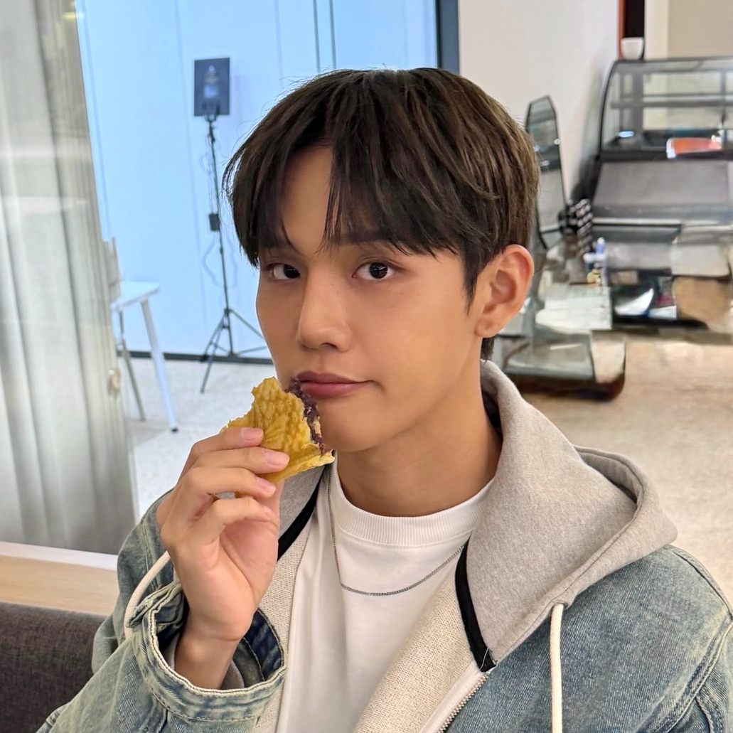 Recent activity shot of Seunghun (B.D.U)