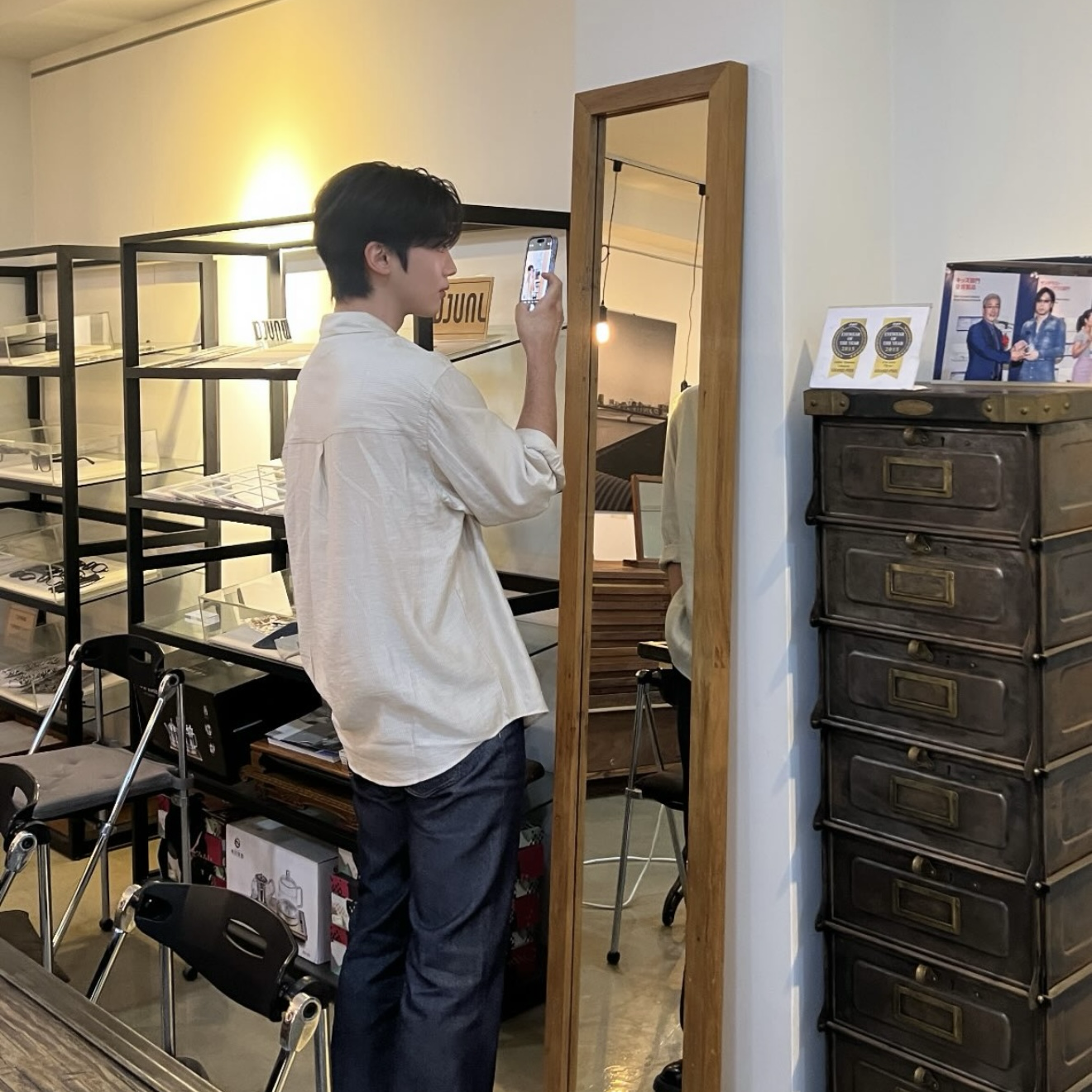 Recent activity shot of Kim Yohan (WEi)