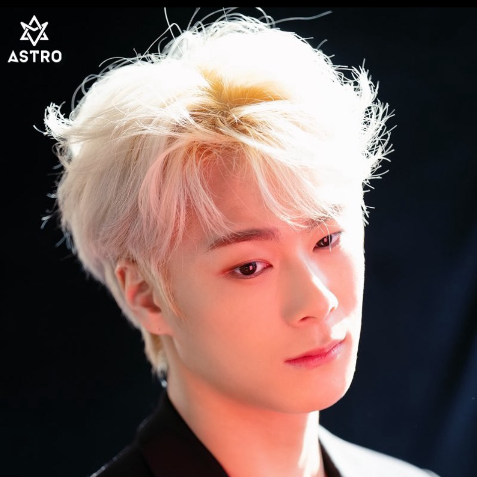 Behind-the-scenes cut of Moonbin (ASTRO)
